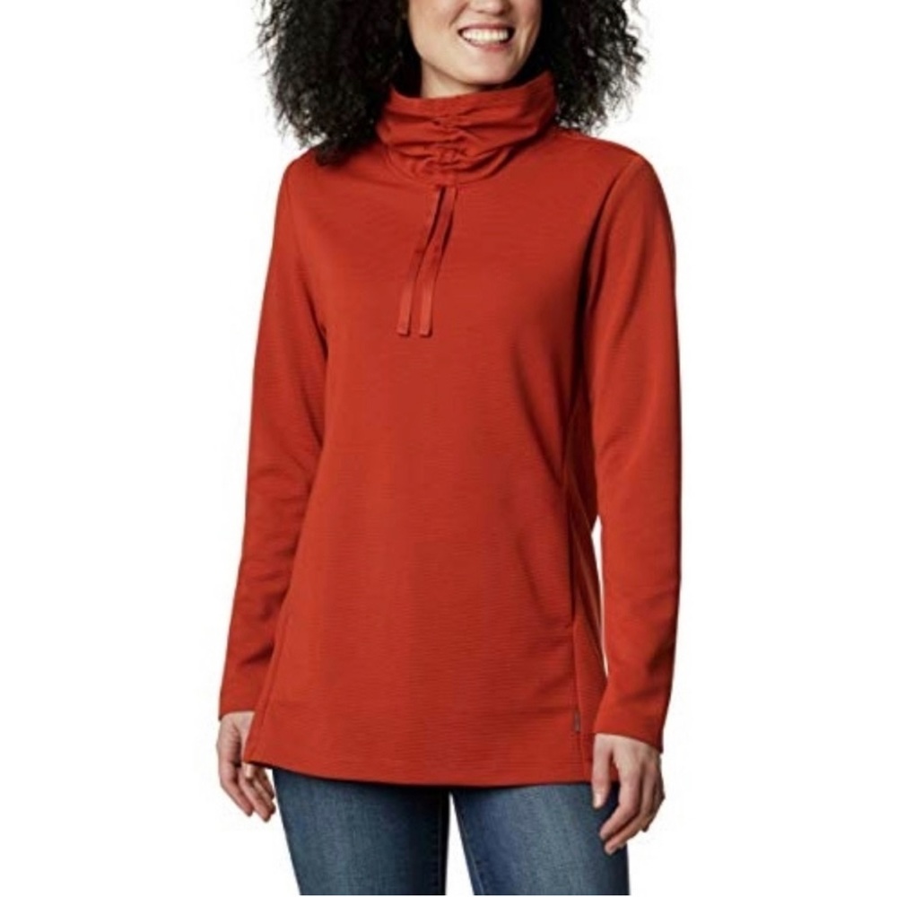 Columbia Women's Rust Red Pullover Funnel Neck Sweatshirt